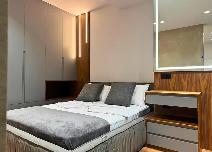 The Modernist New Bazaar アパート *